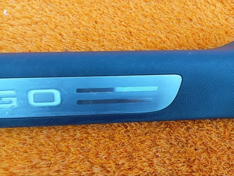 Накладка порога внутренняя