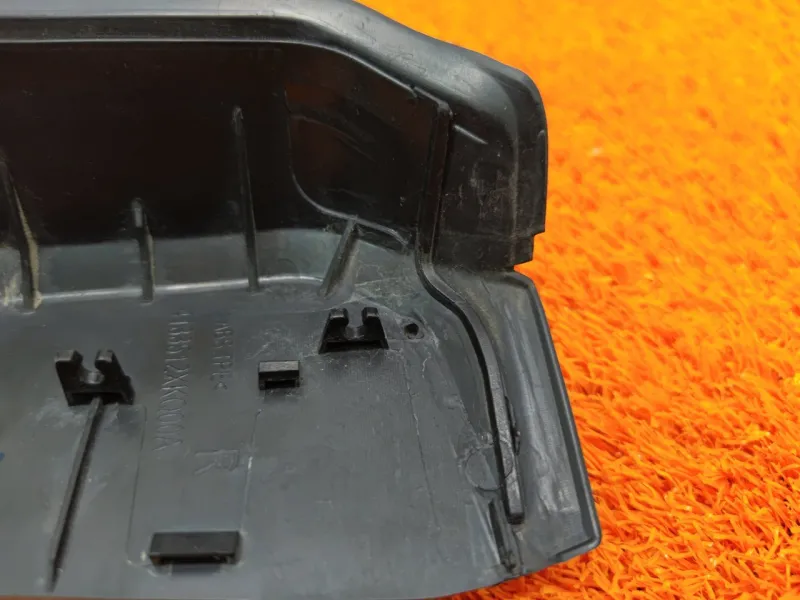 Накладка фонаря