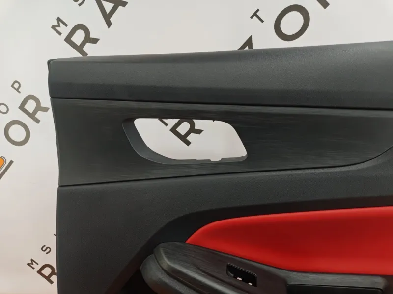 Обшивка двери