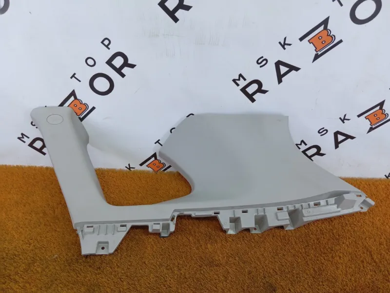 Накладка на стойку кузова