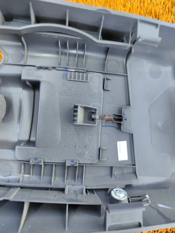 Обшивка стойки