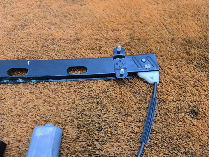 Стеклоподъемник