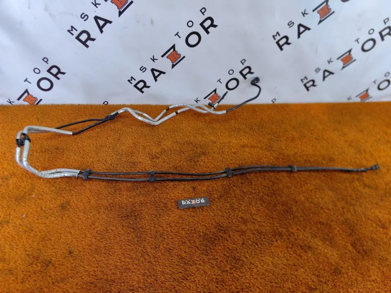 Трубка топливная