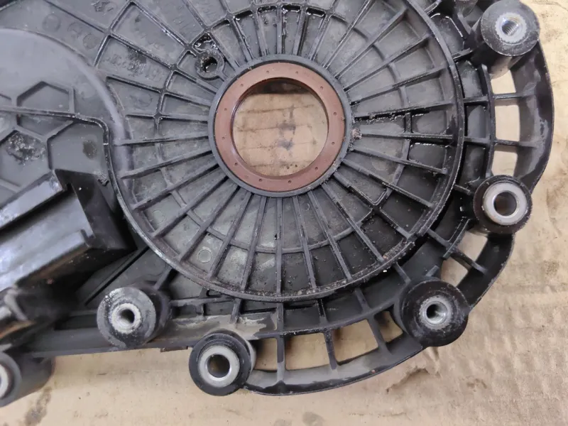 Крышка балансировочного вала