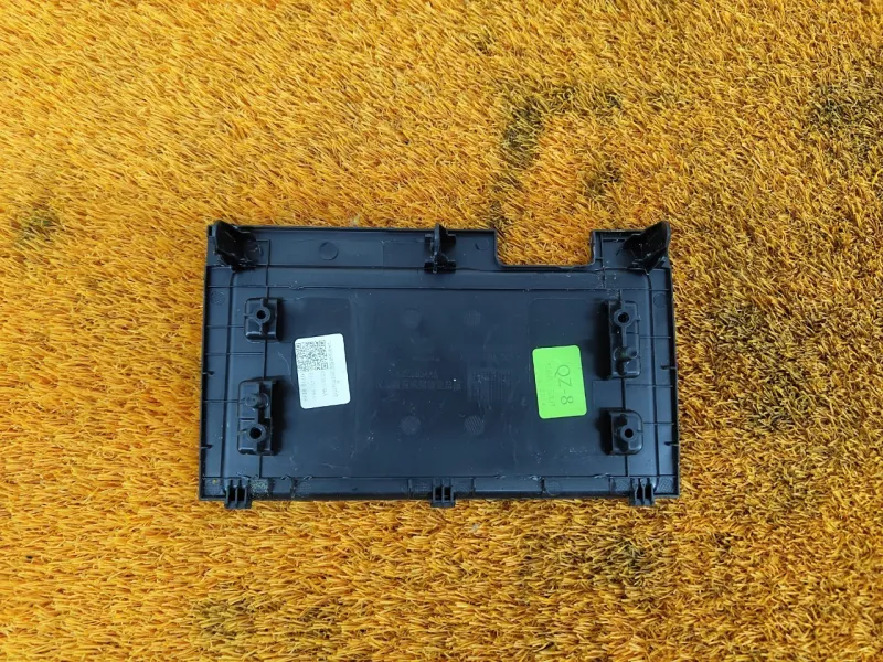 Накладка центральной консоли