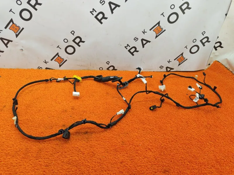 Электропроводка крышки багажника