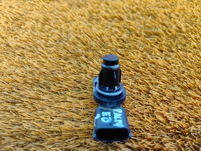 Датчик положения распредвала