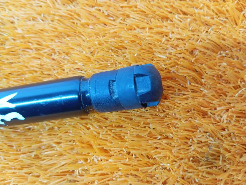 Амортизатор крышки багажника