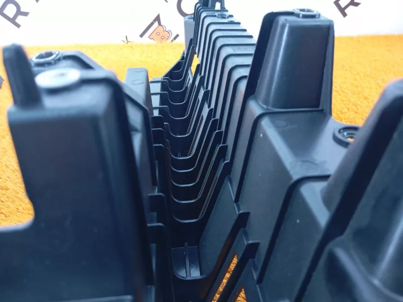 Обшивка багажника