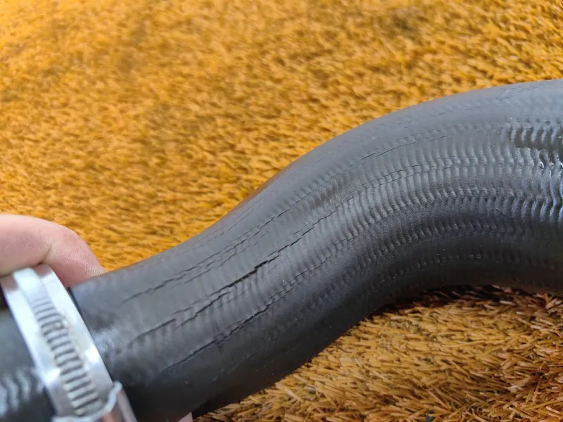 Патрубок интеркулера