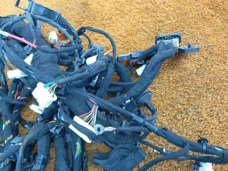 Проводка салона