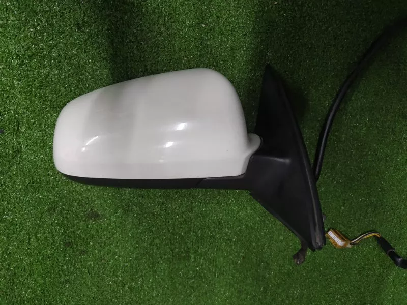 Зеркало боковое