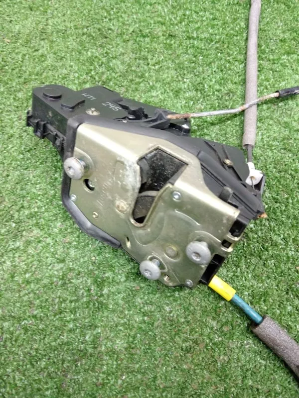 Замок двери