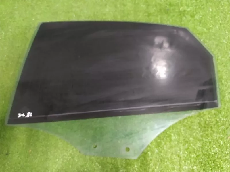 Стекло двери Audi A4 2011 8K9845205C 8K2, заднее левое