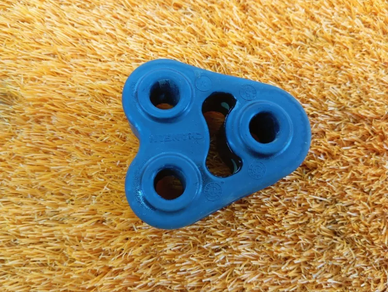 Крепление глушителя