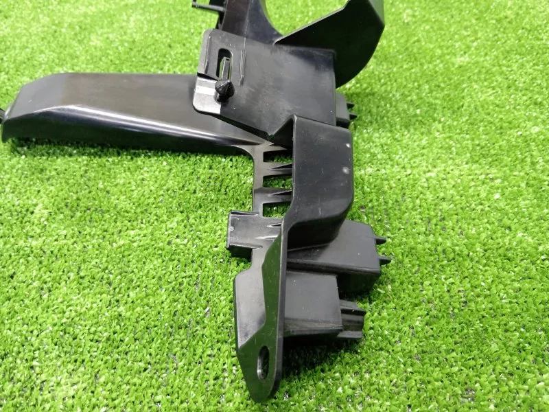 Кронштейн динамика