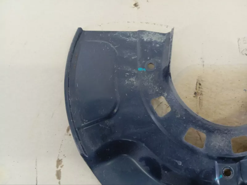 Пыльник тормозного диска