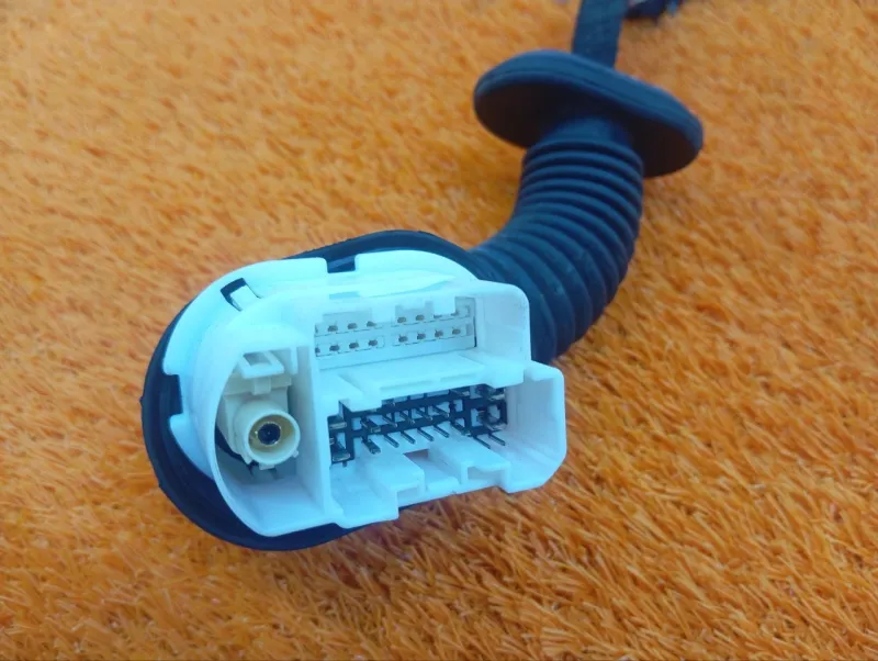 Проводка двери