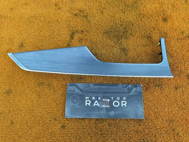 Накладка двери