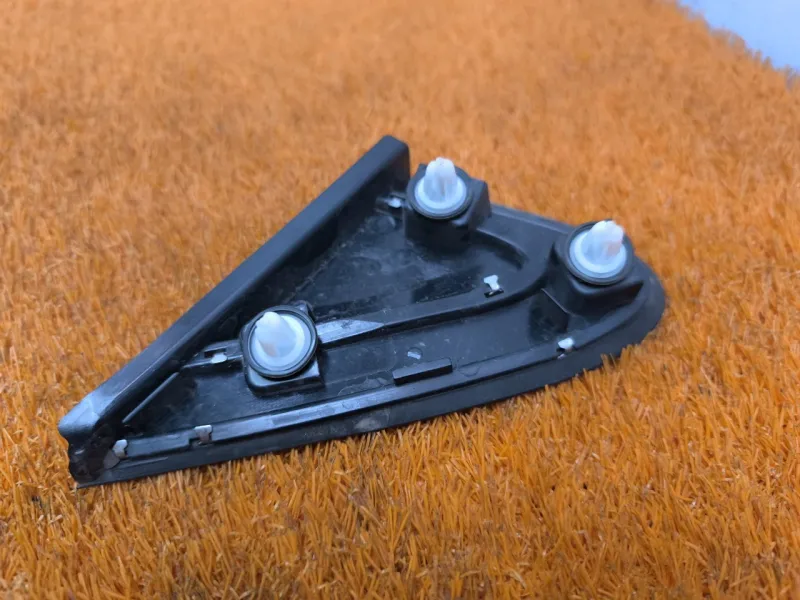 Молдинг двери