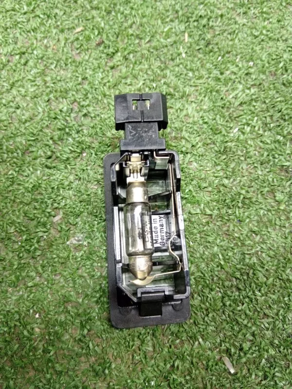 Плафон подсветки багажника BMW 5-Series 2004 7176934 E60