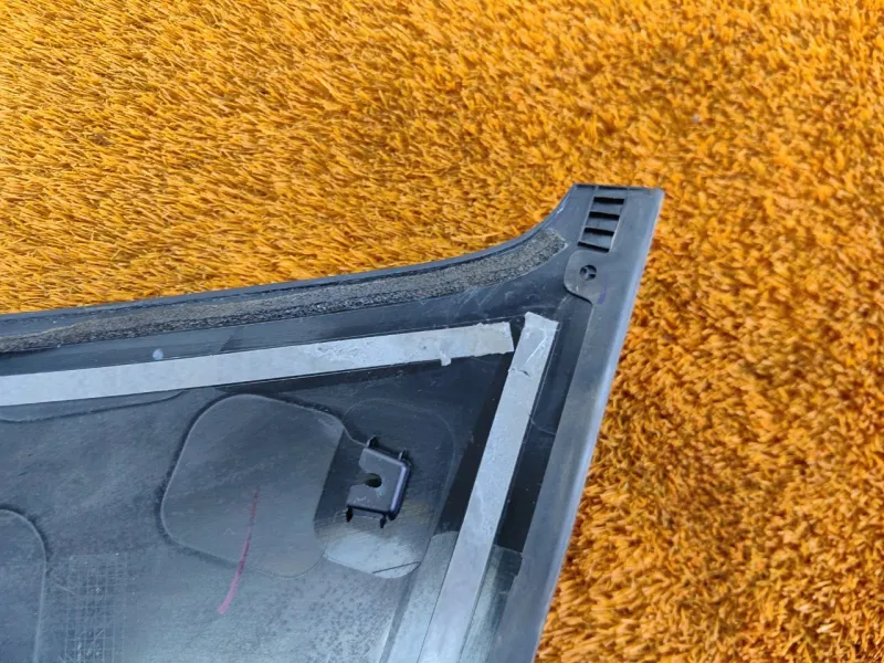 Накладка крыла