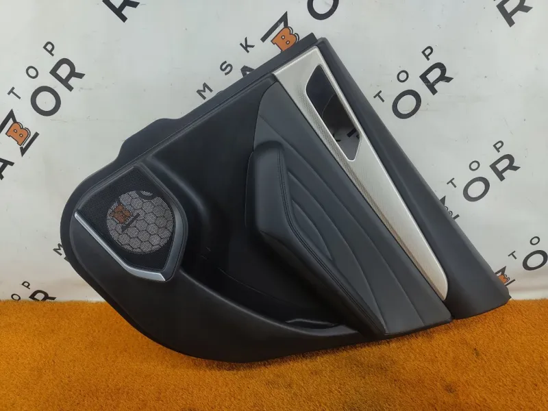 Обшивка двери