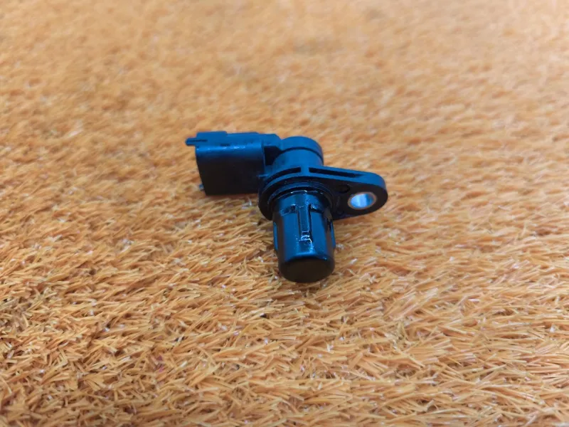 Датчик положения распредвала