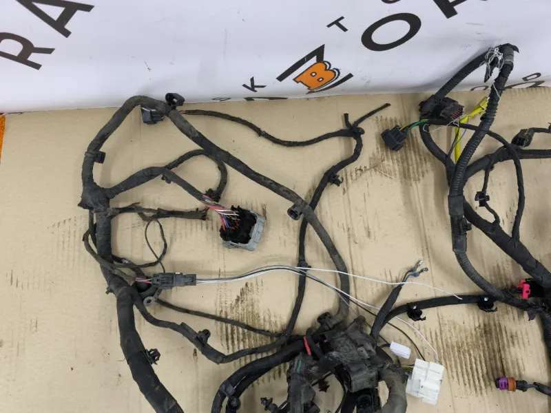 Проводка подкапотная