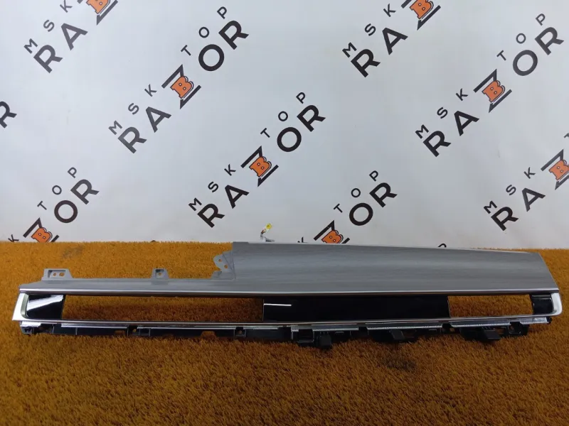 Декоративная накладка торпедо