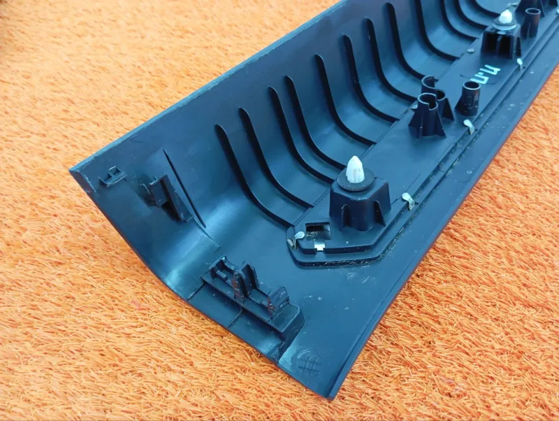 Накладка порога внутренняя