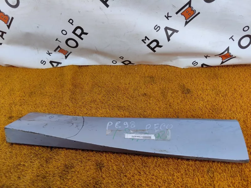 Молдинг двери