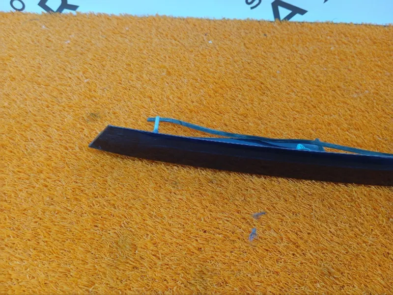 Накладка крышки багажника