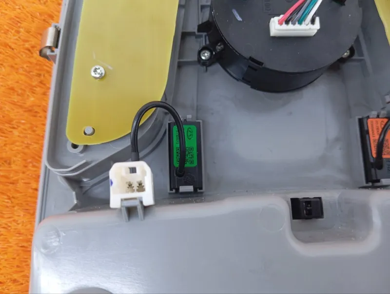 Плафон салона