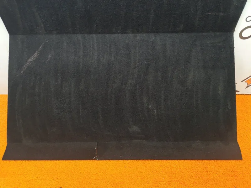 Пол багажника