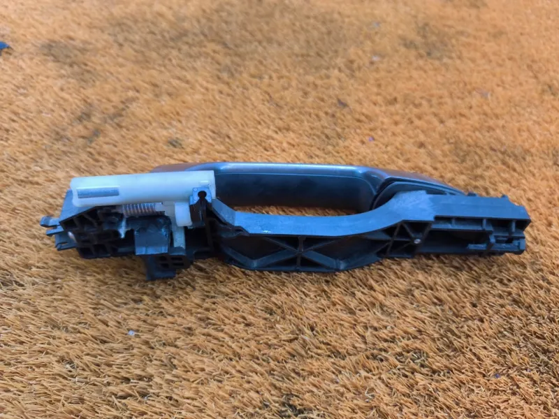 Ручка двери наружняя