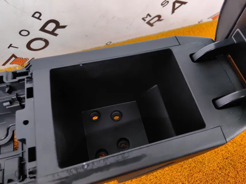 Консоль центральная