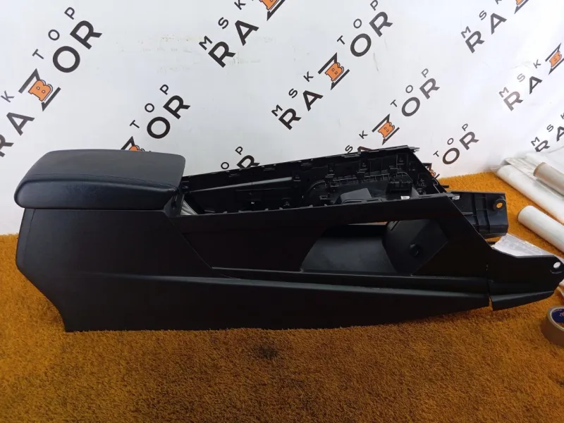 Консоль центральная