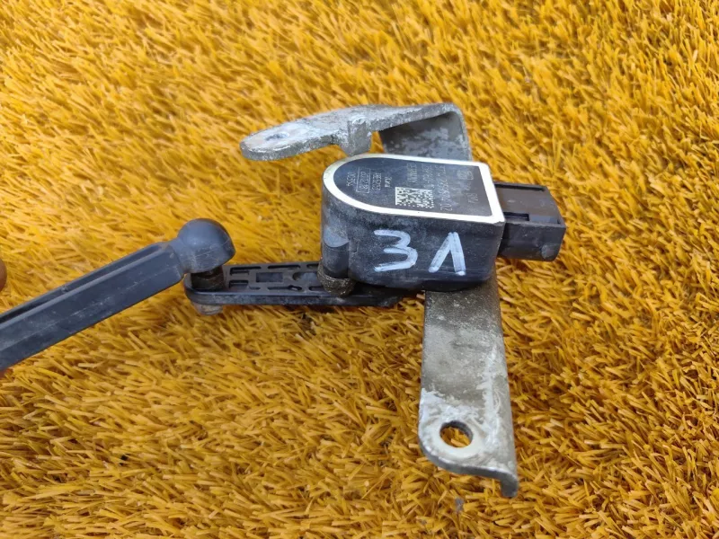 Датчик высоты дорожного просвета BMW 5-Series 2019 37142959574 G30 B47D20A, задний левый