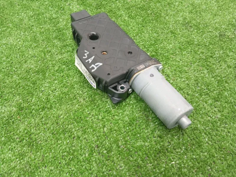 Моторчик люка