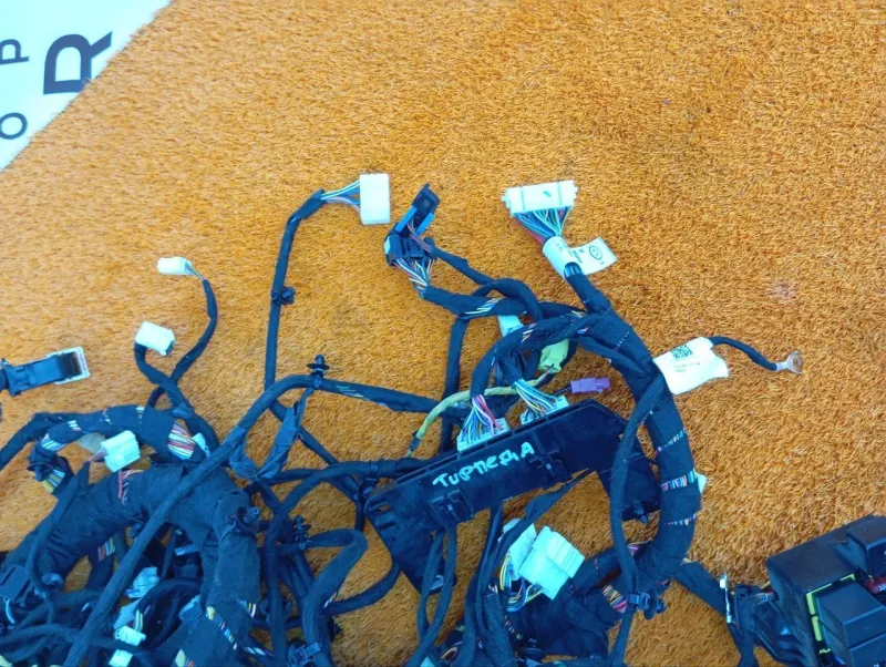 Проводка салона