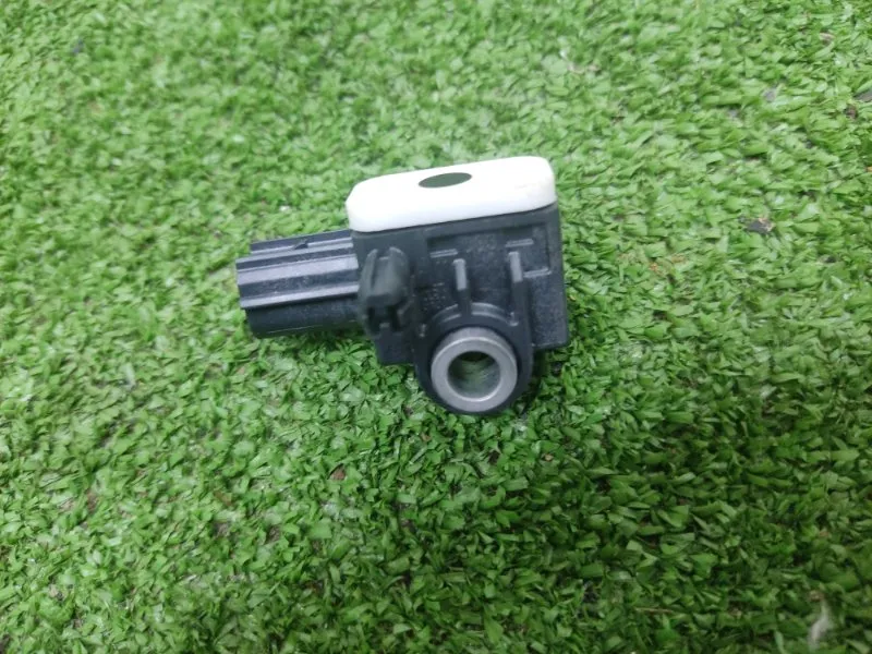 Датчик подушки безопасности