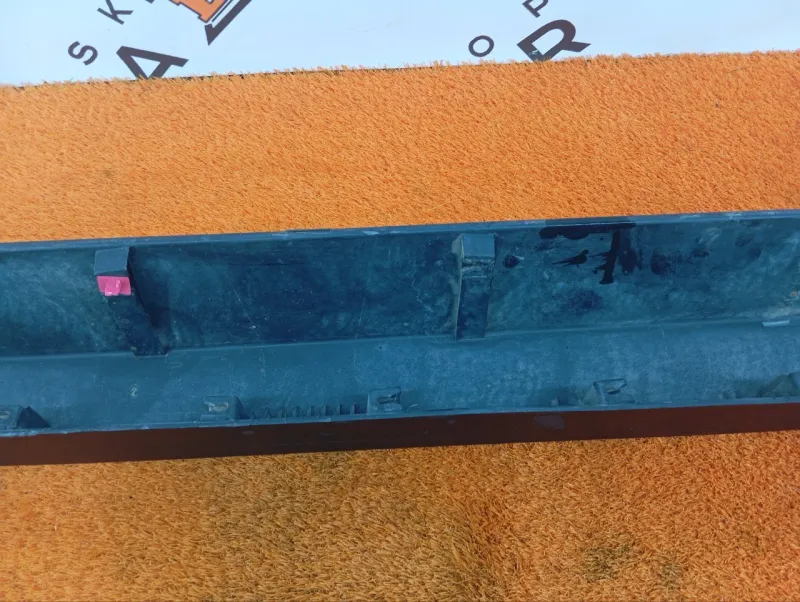 Накладка на порог наружная