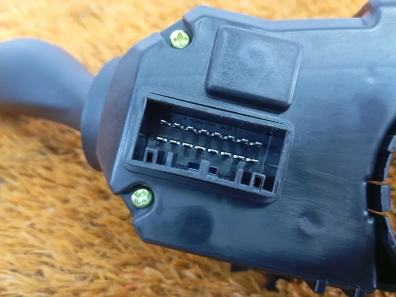 Переключатель подрулевой