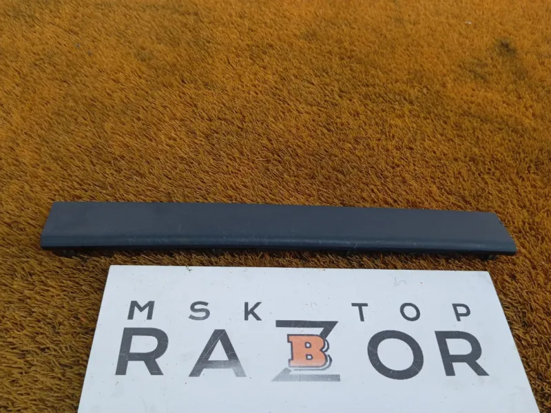 Накладка на торпедо