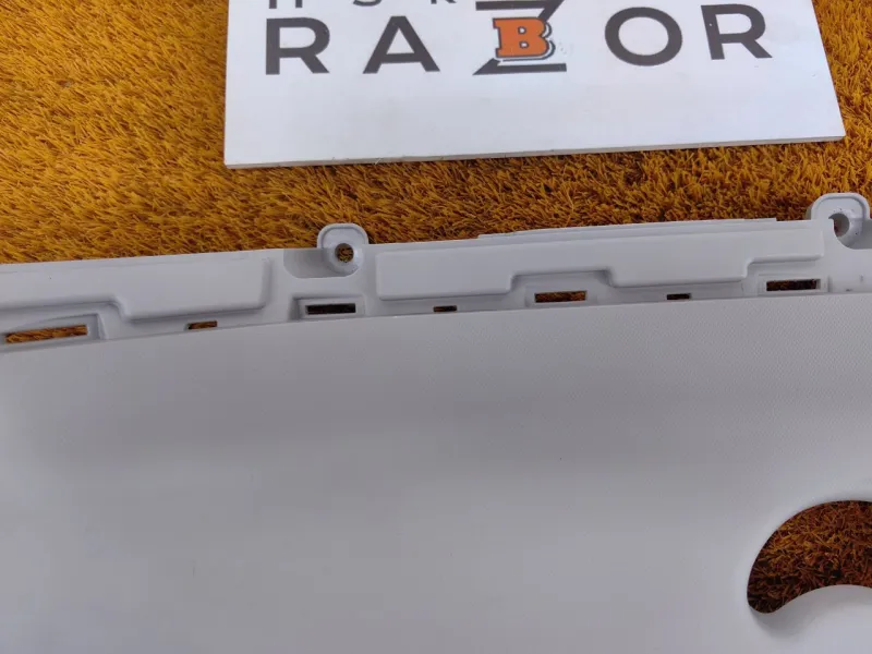 Накладка на стойку кузова