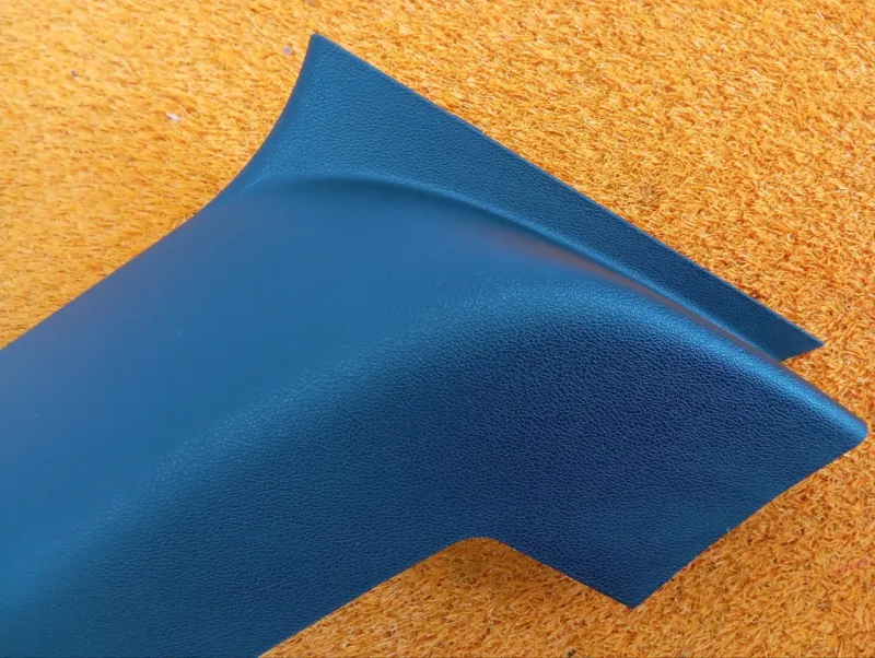 Накладка на стойку кузова