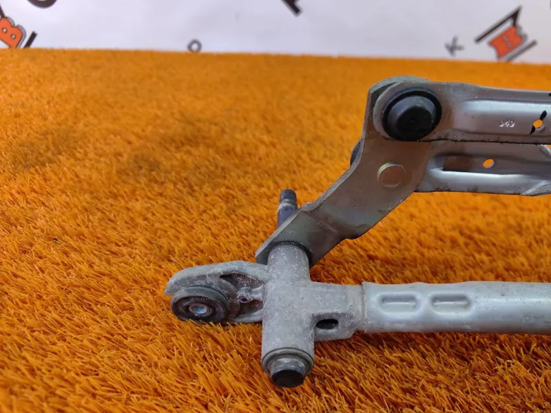 Трапеция дворников