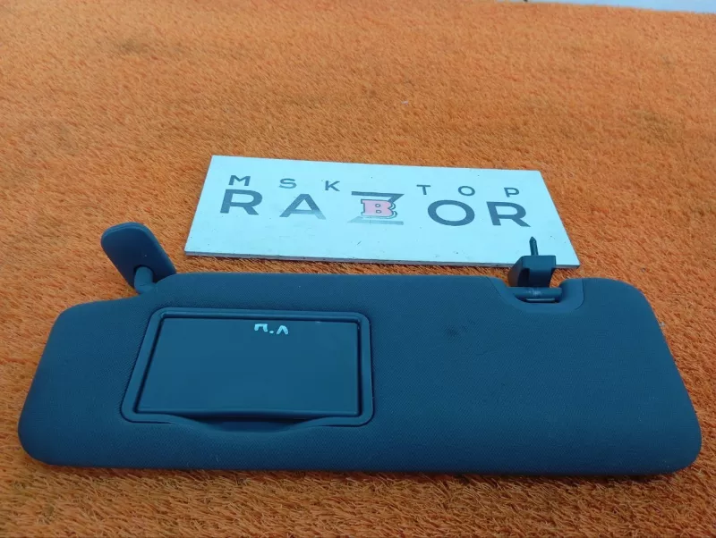 Козырек солнцезащитный Changan UNI-V 2024 8204100DE01, передний левый