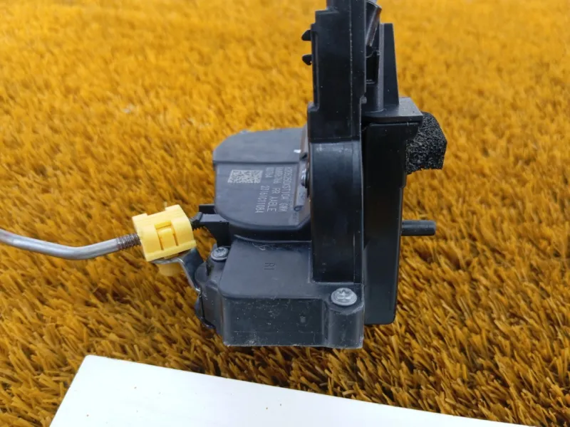 Замок двери